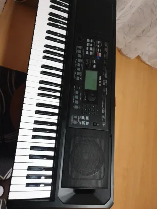 Teclado Korg EK-50