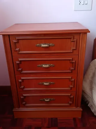 2 Mesitas de Noche Madera Vintage