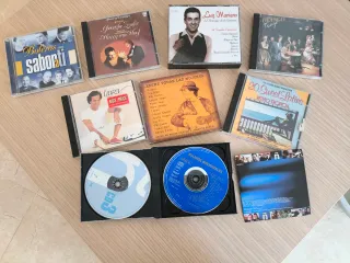 Lote 7 CDs Música Variada: Boleros, Latinos