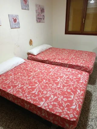 Uno Somier y colchón 105x190