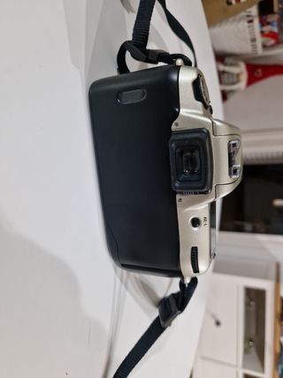 Cámara Nikon F60 Analógica