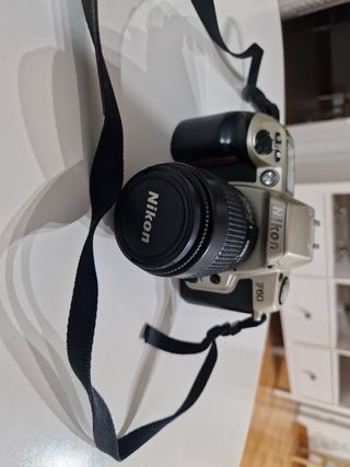 Cámara Nikon F60 Analógica