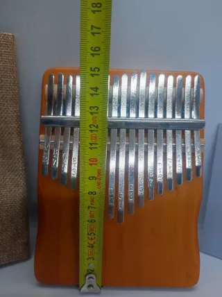 Kalimba 17 Tasti giallo "pianoforte da pollice"
