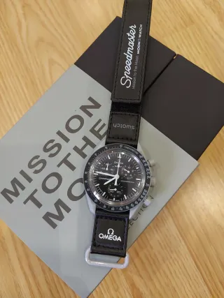 Swatch x Omega MoonSwatch Preto