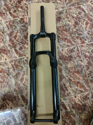 Horquilla RockShox 35 Gold 160mm