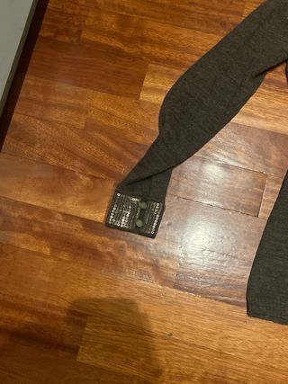 Jersey lentejuelas y transparencia