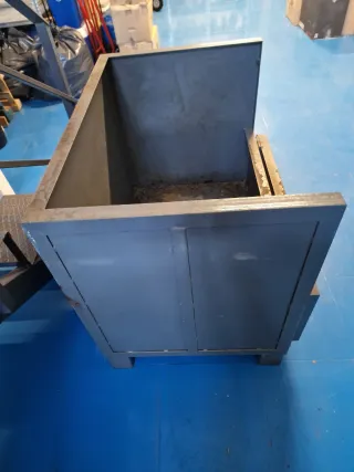 Contenedor metálico industrial 120x89x90 cmts