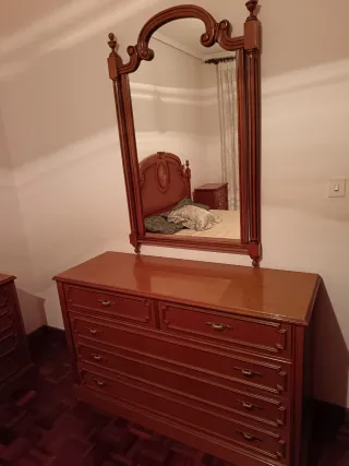 Cómoda y espejo madera vintage