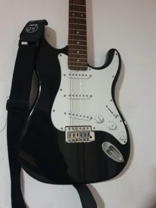 Guitarra Eléctrica Negra