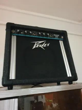 Guitarra Eléctrica Negra