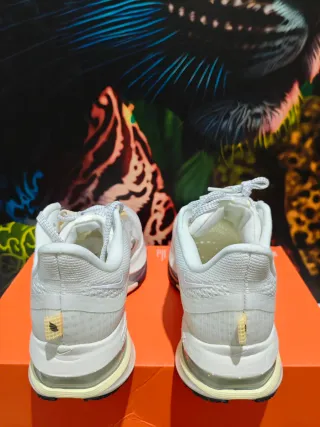 Nike Pegasus Premium