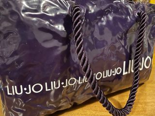 Borsetta Liu Jo viola