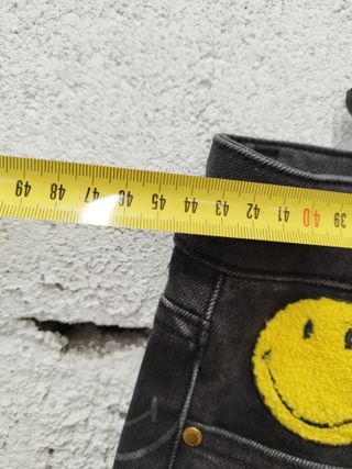 Pantalón Desigual con Smiley