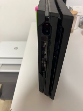 PS4 Pro (no negociable)