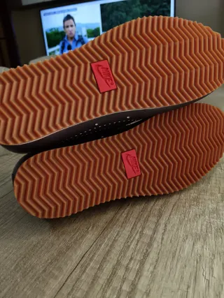 Zapatillas Nike Cortez Leather Burdeos/Beige