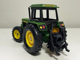Tractor JOHN DEERE 3350 Ertl Britains 1/32