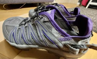 Zapatillas Salomon Gris y Morado Talla 38 2/3
