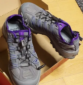 Zapatillas Salomon Gris y Morado Talla 38 2/3
