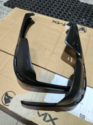 Paramani Cemoto Universali Moto