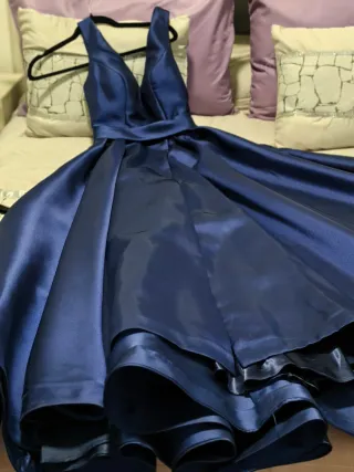 Vestido de fiesta azul precioso