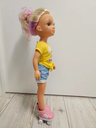 Muñeca Nancy Patines