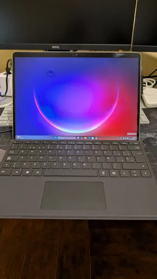 Microsoft Surface Pro 9 i5 16GB RAM 1TB SSD