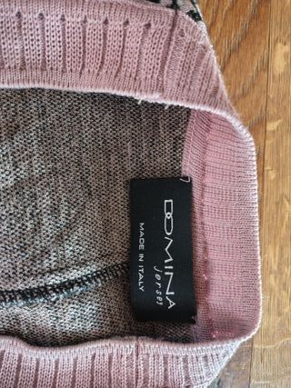 Completo donna in lana rosa e grigio