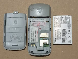 Lote 3 Móviles Motorola Antiguos