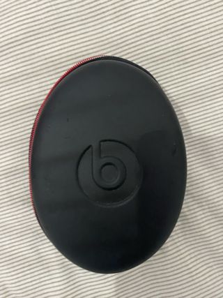 Cascos Beats Rojos con Funda y Caja