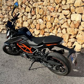 KTM Duke 125