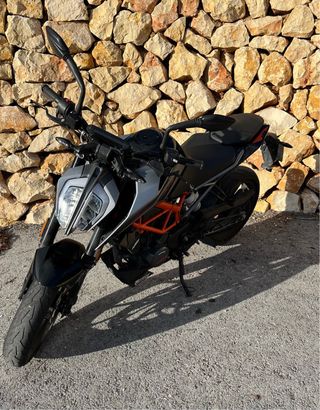 KTM Duke 125