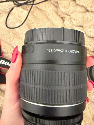 Cámara Canon EOS 1200D Reflex Negra