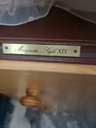 Muñeca antigua de colección estilo S. XIX