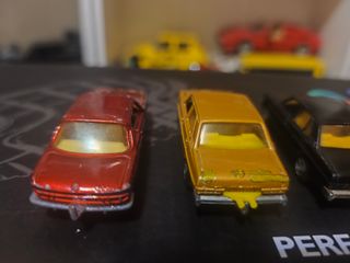 Lote de 4 Coches Majorette