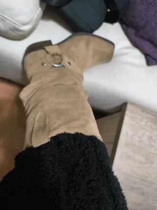 Botas altas beige ante talla 39