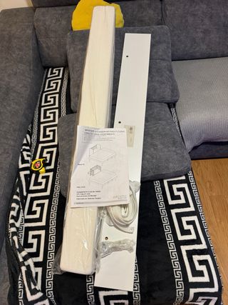 Cuna de bebé blanca con opción de colecho