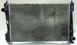 Radiador de agua Opel corsa D