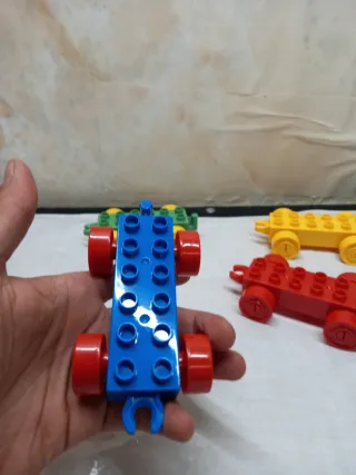 4 macchinine costruzioni