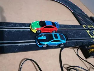 Pista Scalextric Compact con 2 coches
