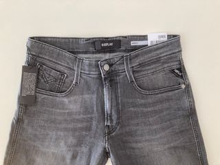 Replay Anbass. Pantalón vaquero slim. W31 L34