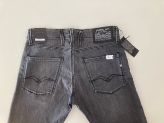 Replay Anbass. Pantalón vaquero slim. W31 L34