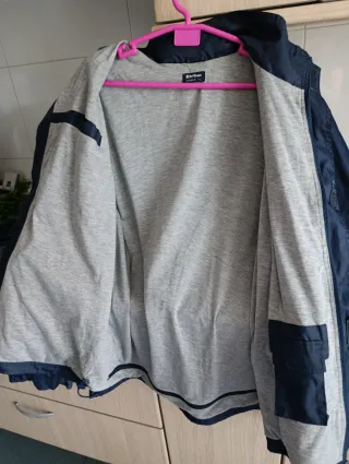 Chubasquero azul forrado