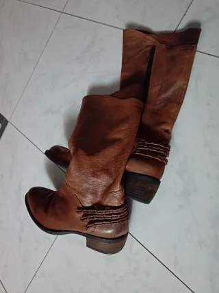 Stivali vintage in pelle marrone