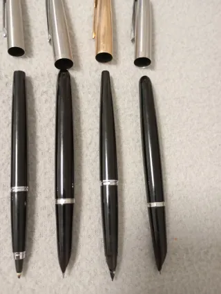 Lote Plumas y Bolígrafos Varios