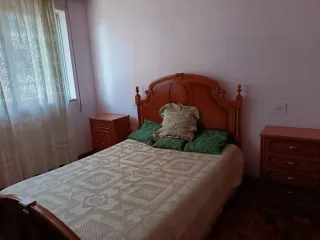 Cama de madera estilo vintage