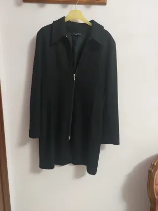 Chaqueta lana Caroll negra