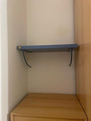 Armario de madera y azul