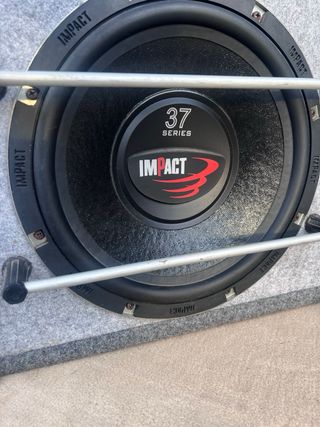 Subwoofer Impact 37 Series