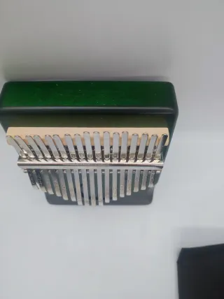 Kalimba 17 Tasti Verde Gatto Luna