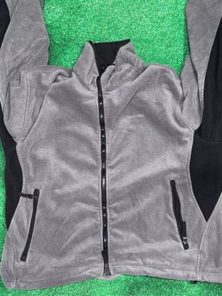 Forro polar gris y negro